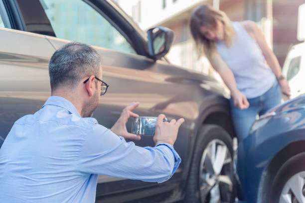Professional Commercial Auto Insurance technician working in Prairie Grove, AR
